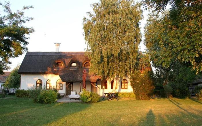 Herberg Tisza Tiszabábolna Εξωτερικό φωτογραφία